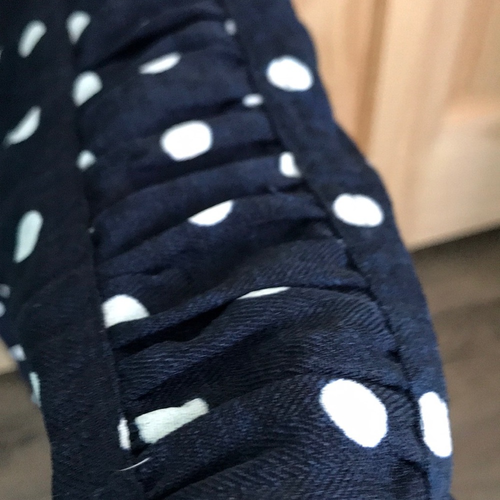 Blazer - Picture 3 of 4